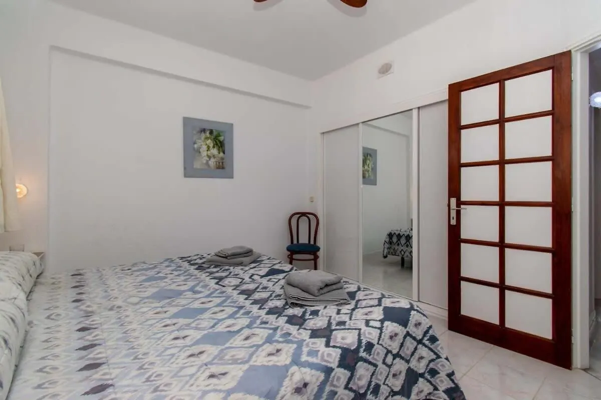 Club Atlantis 35 - One Bed Apartment Costa Adeje  Costa Adeje (Tenerife)